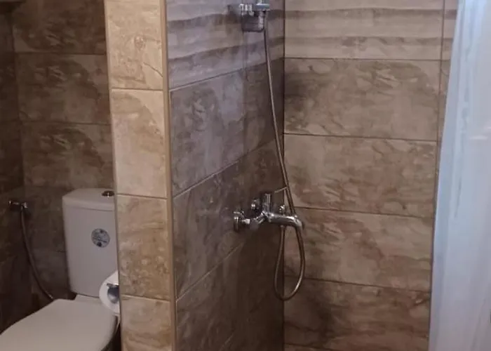 Vikendica Sofia بيت للعطل Zagubica